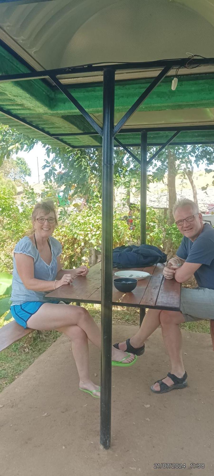 Parakum Rest Rooms Polonnaruwa Bagian luar foto